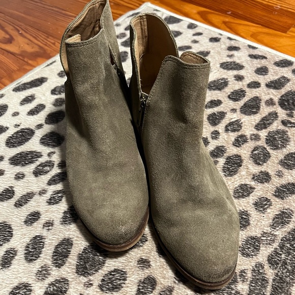 Splendid Booties - Picture 3 of 6